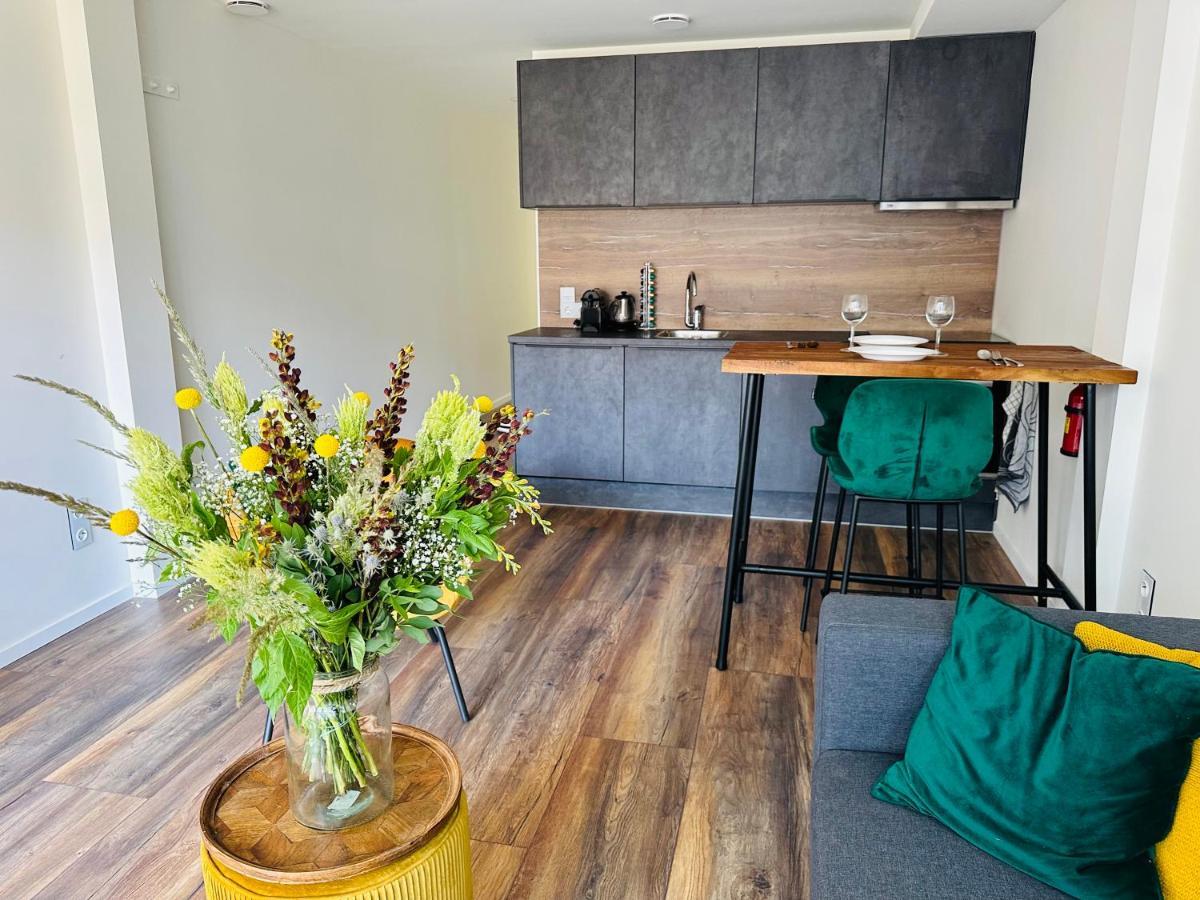 Sunshine Suites Utrecht Exterior foto